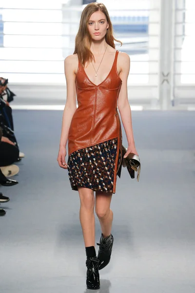 Look 47